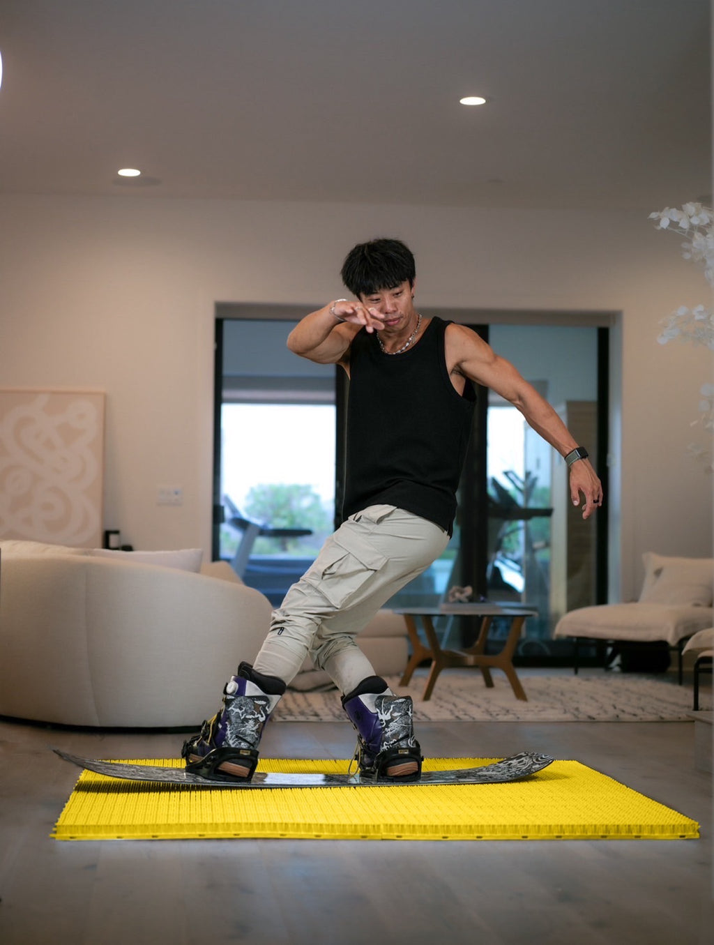 yellow dry ski mat pressing